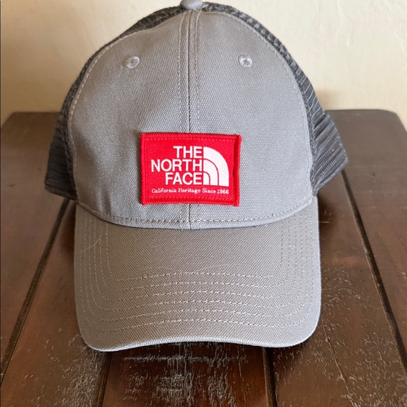 The North Face Other - The North Face Gray Cap with Red Logo